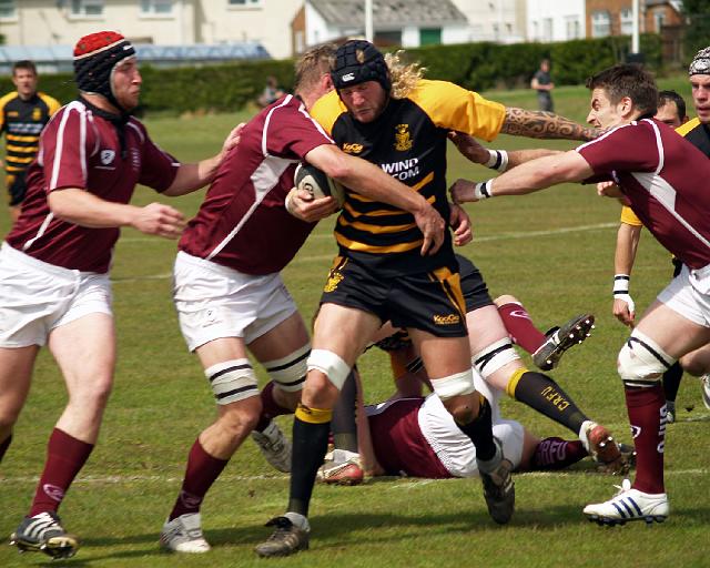 Richard Carroll hands off.jpg - Richard Carroll hands off. Photo by John Beach.